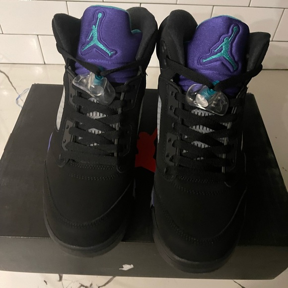 Men’s Jordan Retro 5 Black Grape Size 8.5. - Picture 5 of 8